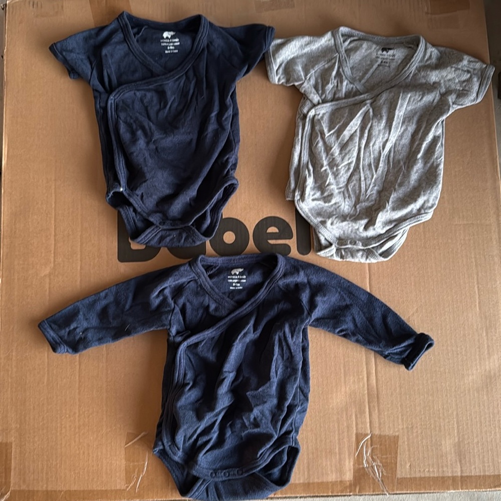 Monica and Andy organic cotton kimono onesie SET - 6-9months